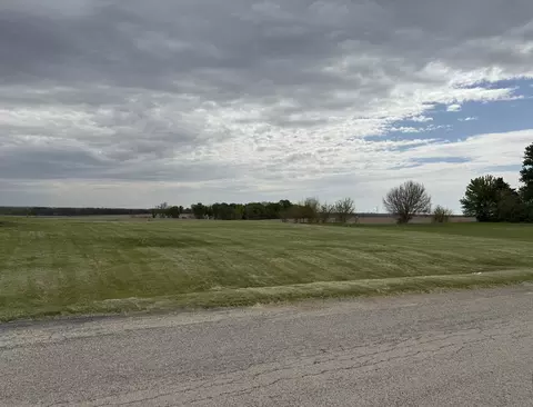 Nn La Maine Drive, Rockford, IL 61103