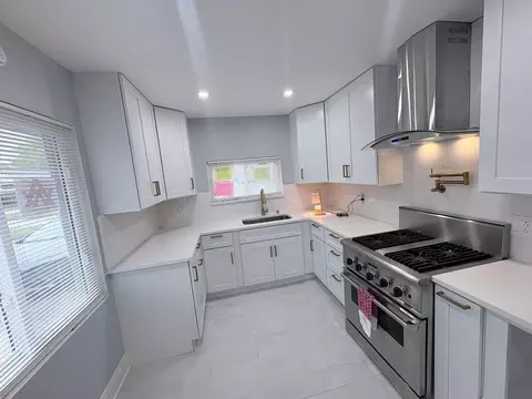 Kitchen - 16438 Honore Ave, Markham, IL 60428 photo 1 of 2