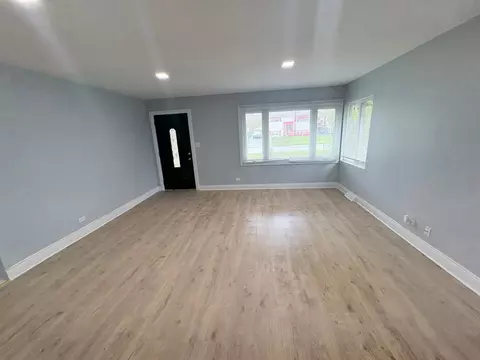 Living - 16438 Honore Ave, Markham, IL 60428 photo 1 of 3