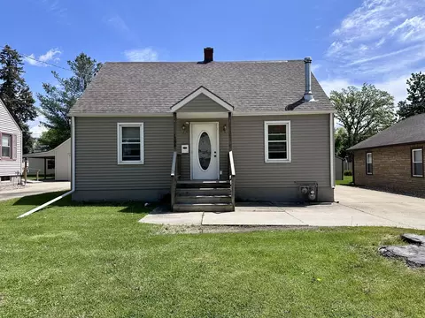 1308 11th Ave, Sterling, IL 61081