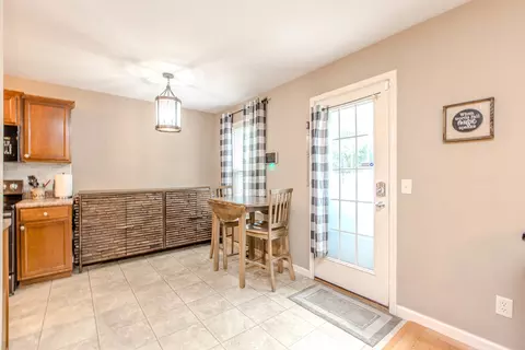 Entry Way - 2519 Fox Trot Trl, Bloomington, IL 61705 photo 3 of 3