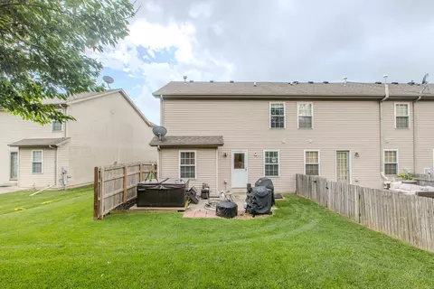 Exterior - 2519 Fox Trot Trl, Bloomington, IL 61705 photo 4 of 6