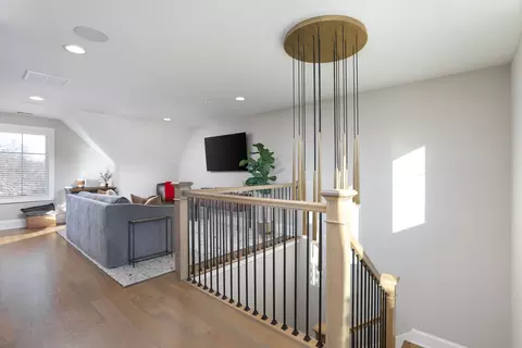 Entry Way - 932 E Chicago Ave, Naperville, IL 60540 photo 6 of 7