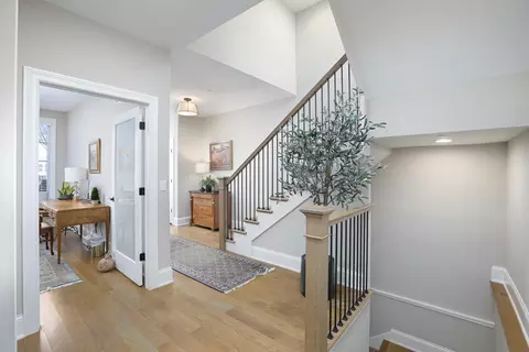 Entry Way - 932 E Chicago Ave, Naperville, IL 60540 photo 7 of 7