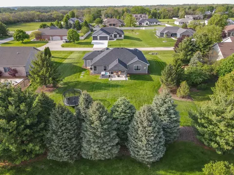 View/Area - 3172 Sun Valley Dr, Kankakee, IL 60901 photo 8 of 10