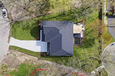 View/Area - 394 Forest Edge Dr, Glencoe, IL 60022 photo 1 of 4