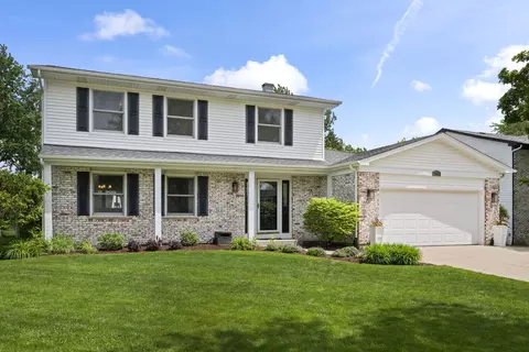 Exterior - 4095 Victoria Dr, Hoffman Estates, IL 60192 photo 7 of 7