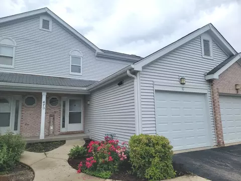 473 Nicole Dr #3C, Bartlett, IL 60103