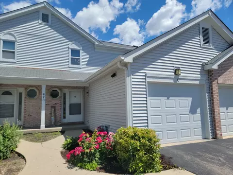 473 Nicole Dr #3C, Bartlett, IL 60103