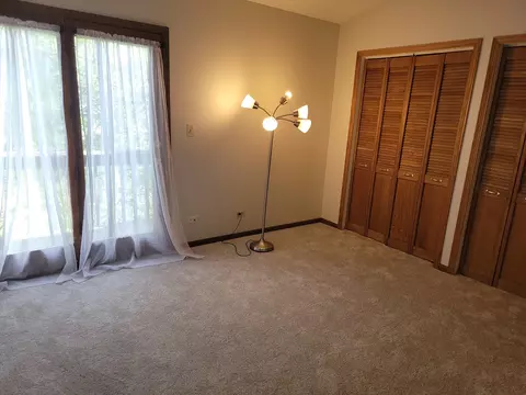 Bedroom - 473 Nicole Dr #3C, Bartlett, IL 60103 photo 1 of 2