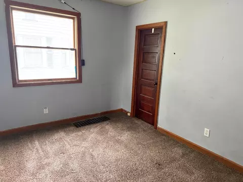 Bedroom - 625 Oconor Ave, Lasalle, IL 61301 photo 2 of 3