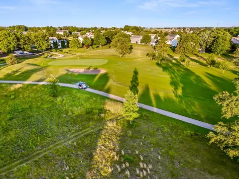 View/Area - 1908 Quail Run Cc Ct, Normal, IL 61761 photo 5 of 6
