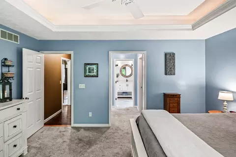 Entry Way - 1908 Quail Run Cc Ct, Normal, IL 61761 photo 2 of 13