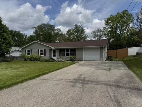 15013 Hartman Dr, Romeoville, IL 60446