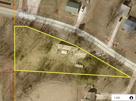 9606 Rock Quarry Rd, Quincy, IL 62305