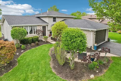2905 Carol Dr, Joliet, IL 60432