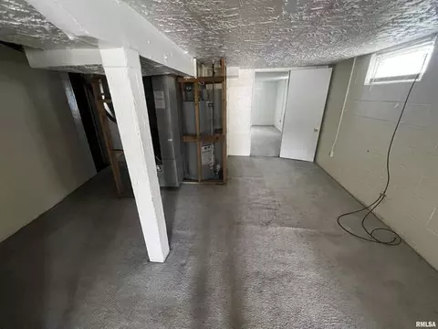 Other - 428 7th St, Moline, IL 61265 photo 10 of 12