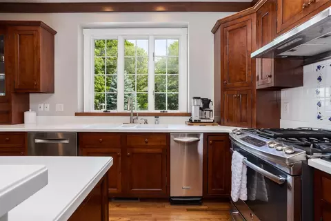 Kitchen - 15626 E 910 North Rd, Bloomington, IL 61705 photo 6 of 10