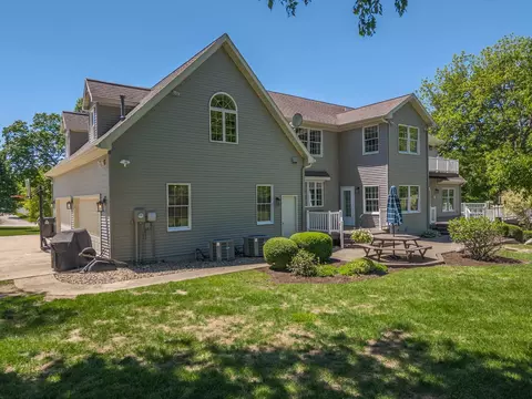 Exterior - 15626 E 910 North Rd, Bloomington, IL 61705 photo 34 of 46