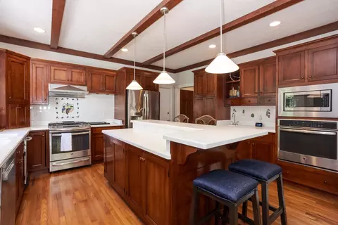 Kitchen - 15626 E 910 North Rd, Bloomington, IL 61705 photo 3 of 10