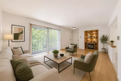 Living - 8039 Beloit Ave #3B, Bridgeview, IL 60455 photo 3 of 6