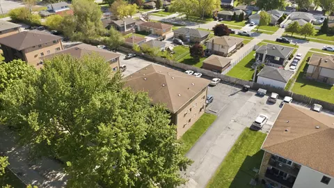 View/Area - 8039 Beloit Ave #3B, Bridgeview, IL 60455 photo 2 of 5