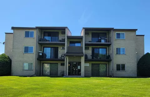 9865 Cordoba Ct #1A, Orland Park, IL 60462