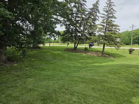 Exterior - 304 Tree Ln, Prophetstown, IL 61277 photo 6 of 6