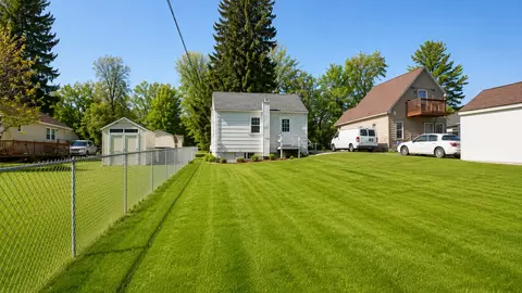 Exterior - 5301 West Ln, Mccullom Lake, IL 60050 photo 3 of 3