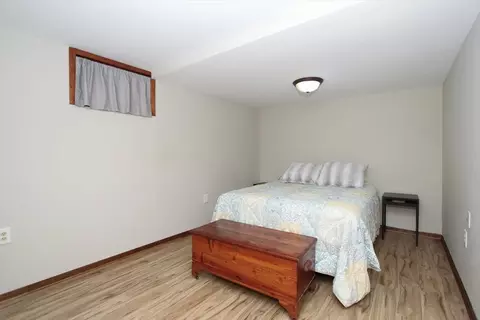 Bedroom - 39 W609 Lori Ln, Elgin, IL 60124 photo 5 of 5