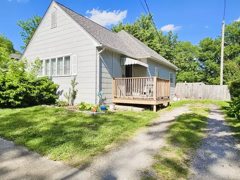 804 S 20th St, Mount Vernon, IL 62864