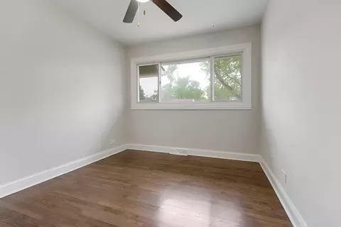 Bedroom - 15303 Birch Rd, Markham, IL 60428 photo 2 of 3