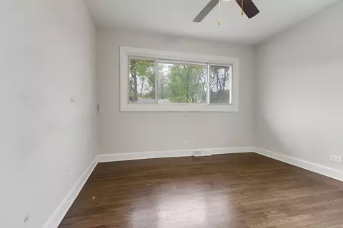 Bedroom - 15303 Birch Rd, Markham, IL 60428 photo 1 of 3