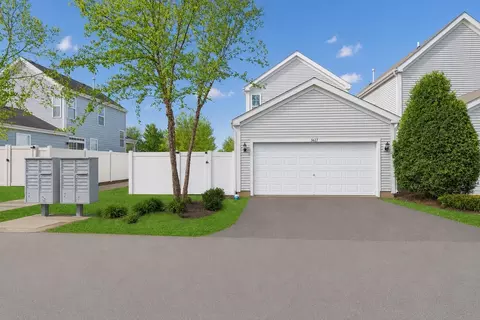 Exterior - 3627 Hyde Park Ct, Elgin, IL 60124 photo 2 of 3