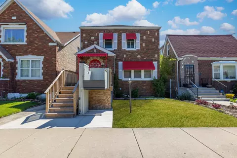 10211 S Eberhart Ave, Chicago, IL 60628
