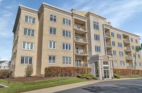 9730 Koch Ct #2F, Orland Park, IL 60467