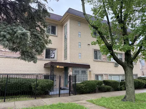 4757 N Keeler Ave #101, Chicago, IL 60630