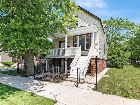 9209 S Woodlawn Ave, Chicago, IL 60619