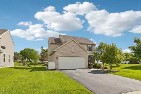 402 Cahokia St, Joliet, IL 60431