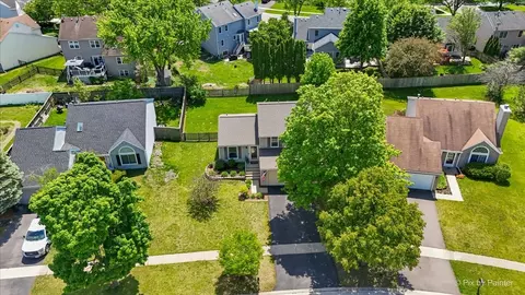 View/Area - 1150 Appleton Ln, Geneva, IL 60134 photo 7 of 9