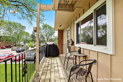 Exterior - 2504 Algonquin Rd #3, Rolling Meadows, IL 60008 photo 1 of 4