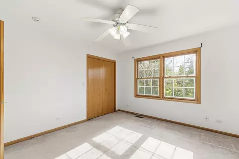 Bedroom - 546 N 4th Ave, Addison, IL 60101 photo 4 of 9