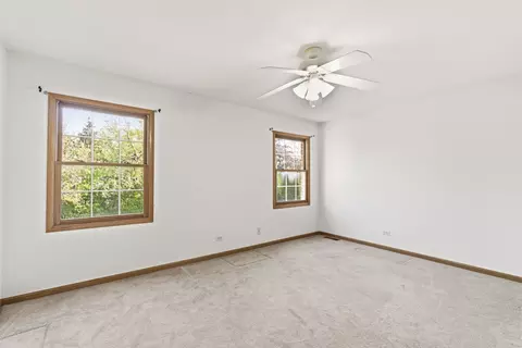 Bedroom - 546 N 4th Ave, Addison, IL 60101 photo 7 of 9