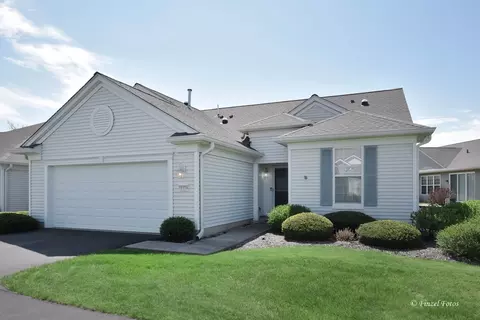 11339 Bellflower Ln, Huntley, IL 60142