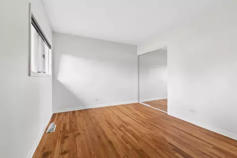 Bedroom - 6923 Elder Ct, Bridgeview, IL 60455 photo 2 of 5