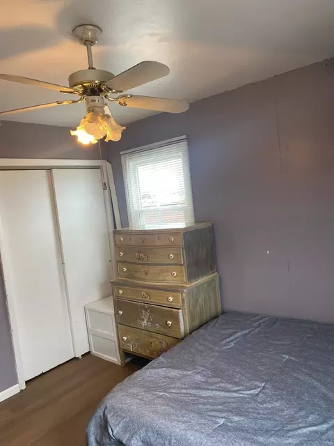 Bedroom - 7751 Massasoit, Burbank, IL 60459 photo 3 of 4