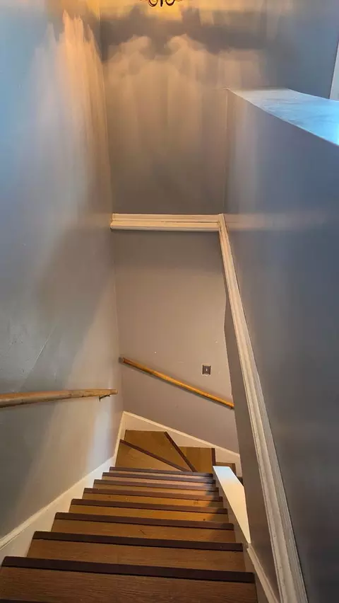 Entry Way - 7751 Massasoit, Burbank, IL 60459 photo 6 of 6