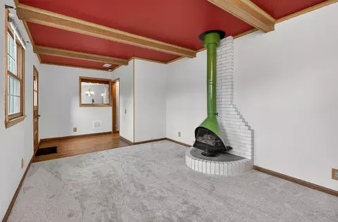 Living - 180 Alschuler Dr, Aurora, IL 60506 photo 5 of 5