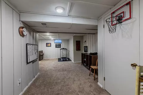 Entry Way - 101 W Mill Rd, Sheffield, IL 61361 photo 4 of 4