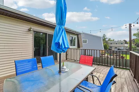 Exterior - 1640 Wadham Pl, Wheaton, IL 60189 photo 2 of 7